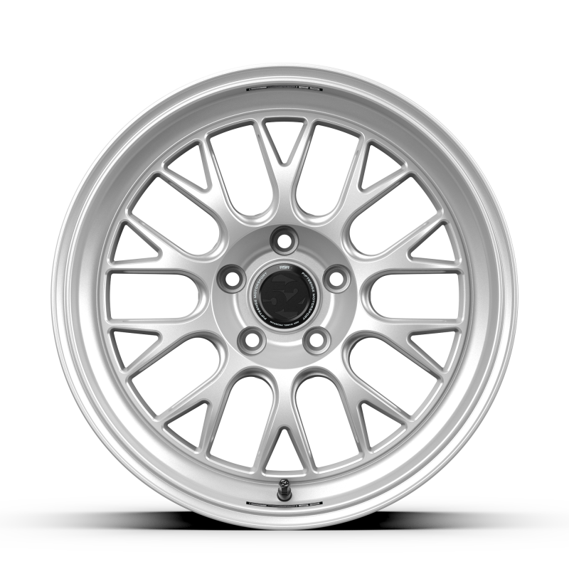 fifteen52 Holeshot RSR 20x11 5x114.3 52mm ET 70.5mm Center Bore Radiant Silver